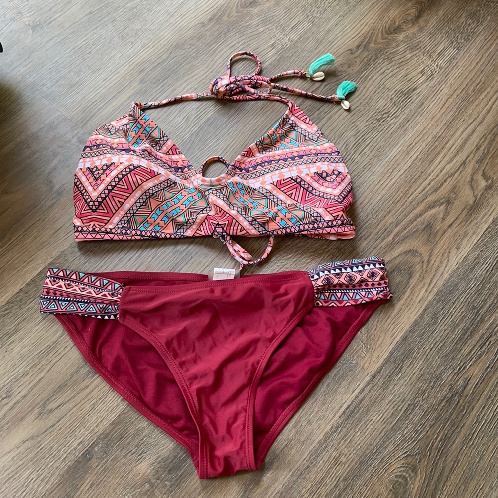 Bathing suit